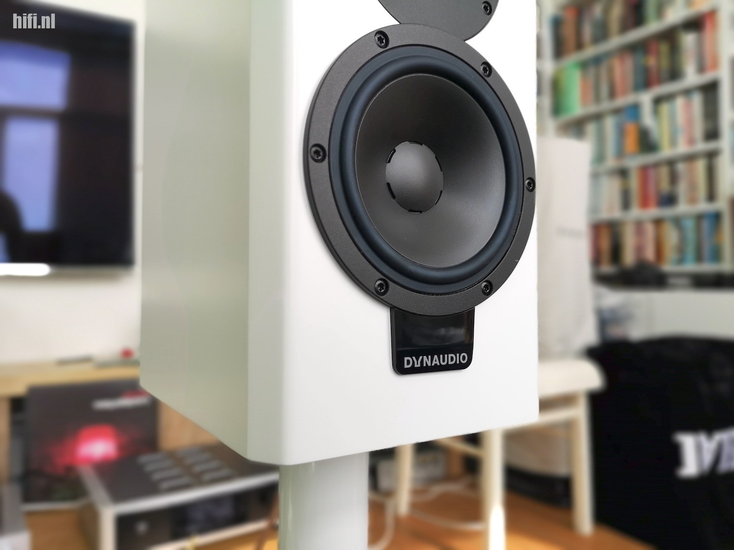 Dynaudio xeo 20 best sale review