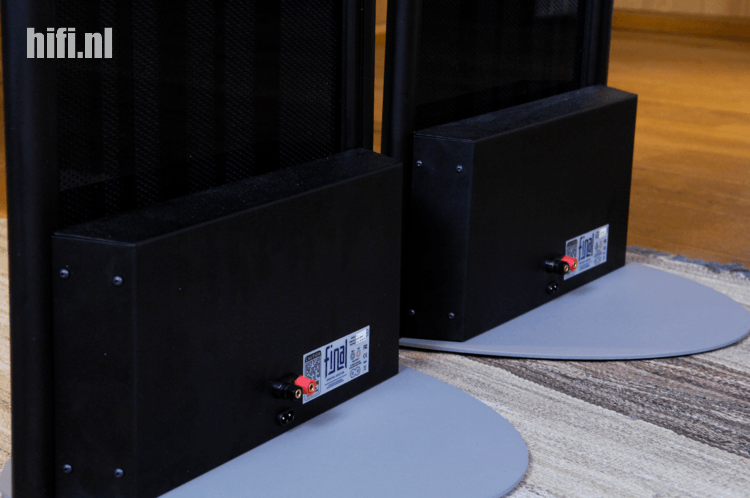 Final sound shop electrostatic speakers