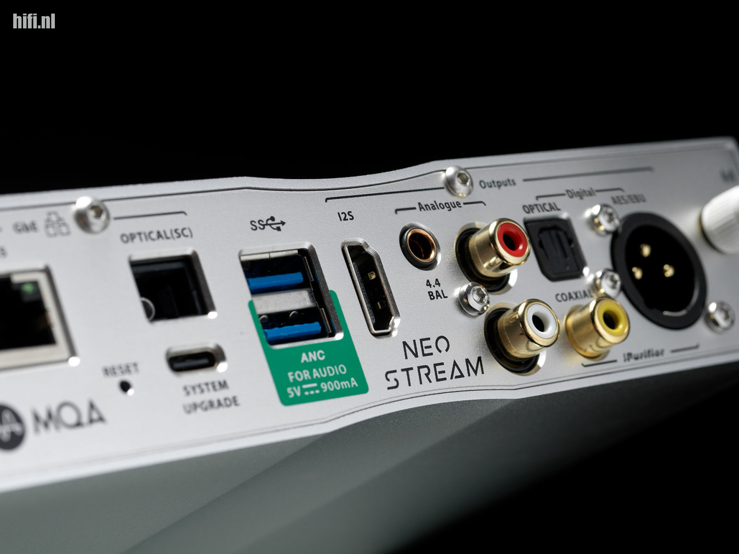 Review iFi Audio Neo Stream Toch niet het Zwitsers zakmes