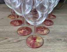 Geschilderde wijnglazen 