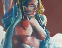 Model tussen de lakens