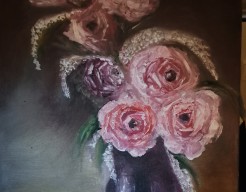 Vaas met seringen en rozen