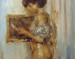 Brieflezende vrouw bij raam