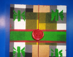 Verzegelde Triptiek Open Up