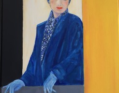 Vrouw met blauwe mantel