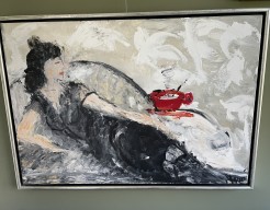 Dame in rust met een kop thee