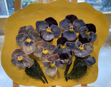 Gevelsteen viooltjes 