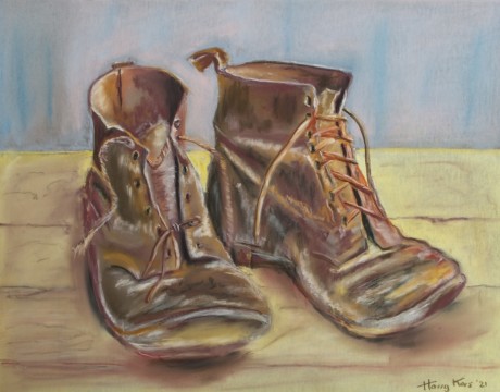 Oude schoenen in pastel