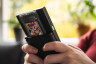 De Analogue Pocket werkt met de originele cartridges voor de Game Boy, Game Boy Color en Game Boy Advance.
