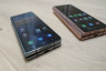 Samsung Galaxy Z Fold 4 - naast Fold 2 scharnier