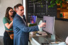 Smart Calibration demonstratie op de Samsung ViewFinity S90PC 5K Smart Monitor