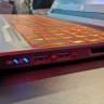 Acer Nitro V16 aansluitingen rechts