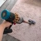 Dyson V16 Piston Animal -  in actie op vloerkleed