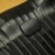 MSI Claw 8 AI+ detail: knop onderzijde