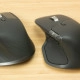 Logitech MX Master 4 naast de MX Master 3S (links)