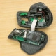De Logitech MX Master 4 is eenvoudig open te schroeven.