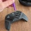 Victrix Pro BFG Reloaded - modules los- en vastmaken met schroevendraaier