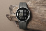 De Samsung Galaxy Watch 5 Pro is de robuustere variant, met titanium behuizing en turn-by-turn navigatie.
