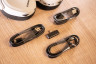 Kabels en USB-C dongle van de SteelSeries Arctis 7P+
