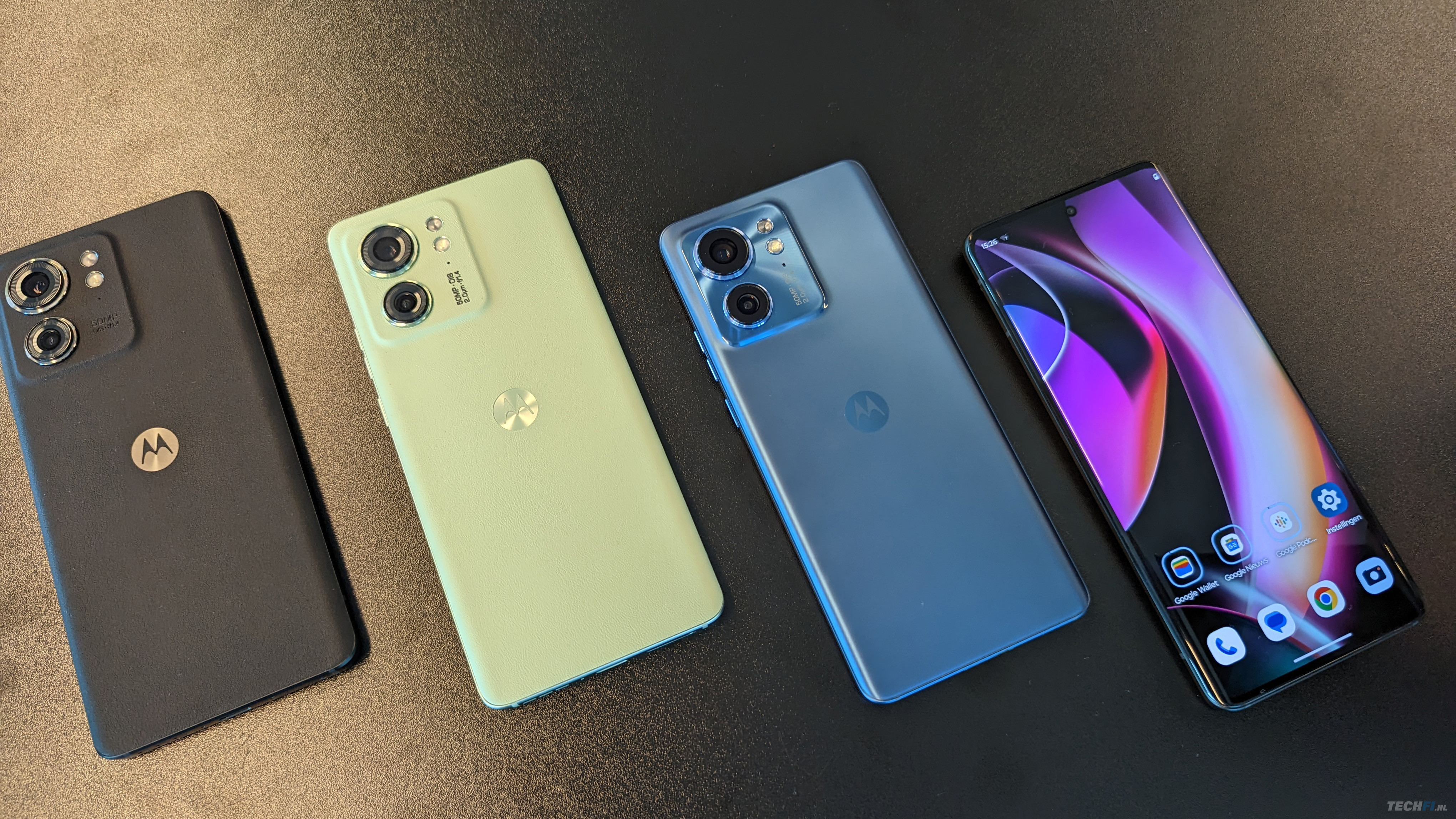 De Motorola edge 40 komt beschikbaar in drie kleuren