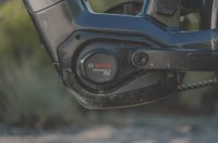 Bosch' nieuwe e-bike motor voor trekking fietsen helpt een handje met heuvels