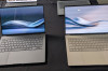 De ASUS Zenbook A14 kom in de kleuren Iceland Grey en - jawel - Zabriskie Beige. Die laatste is aanmerkelijk duurder.