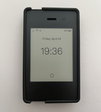 Light Phone II: ongewenste en onverklaarbare omkering van zwart en wit