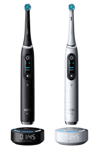 Oral-B iO10 elektrische tandenborstel in zwart en wit