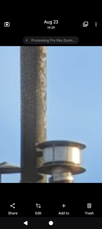 Pixel 10 Pro - Pro Res Zoom processing