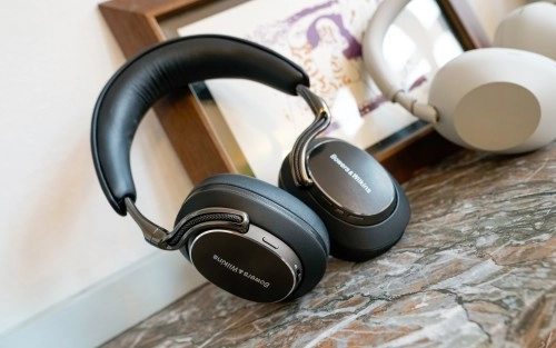 Bowers & Wilkins Px8 S2 review: luxe lossless hoofdtelefoon voor levendig luisterplezier