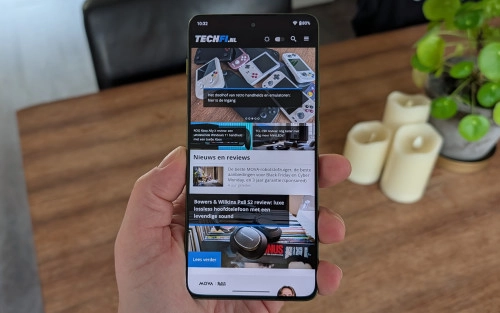 Motorola Edge 70 review: dun, licht en erg fijn in de hand