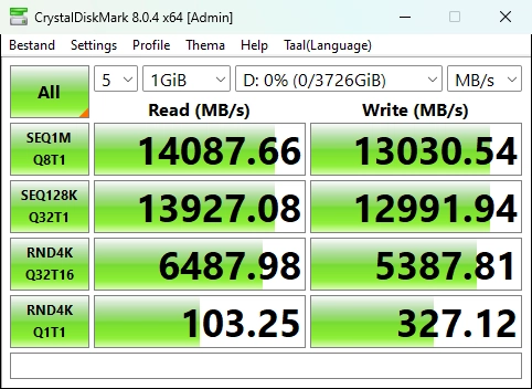 Samsung SSD 9100 Pro 4TB op PCI-Express 5.0 in CrystalDiskMark