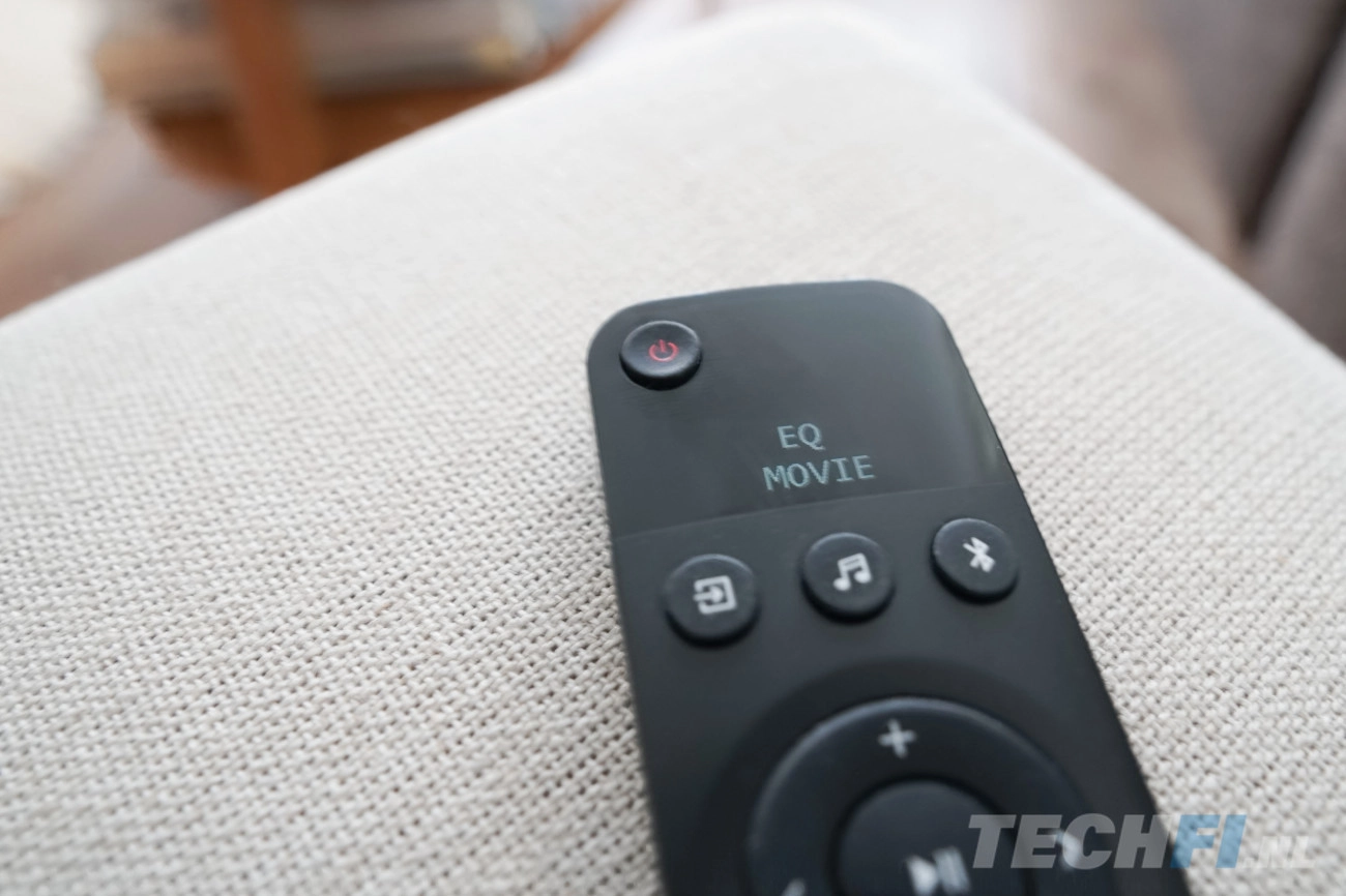 De remote van de HT Saturn