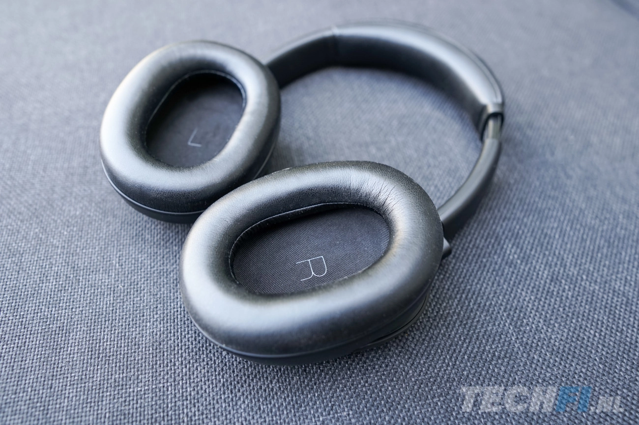 JBL Tour One M3