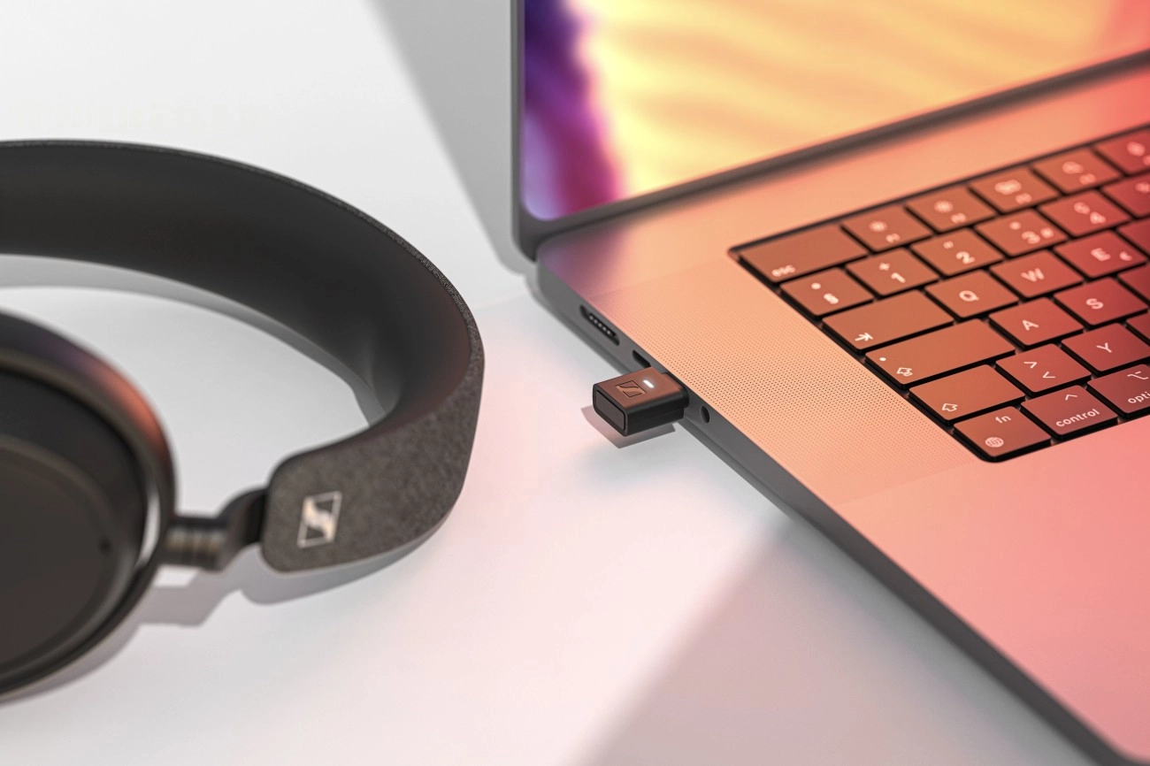 Sennheiser BTD 700 in een laptop