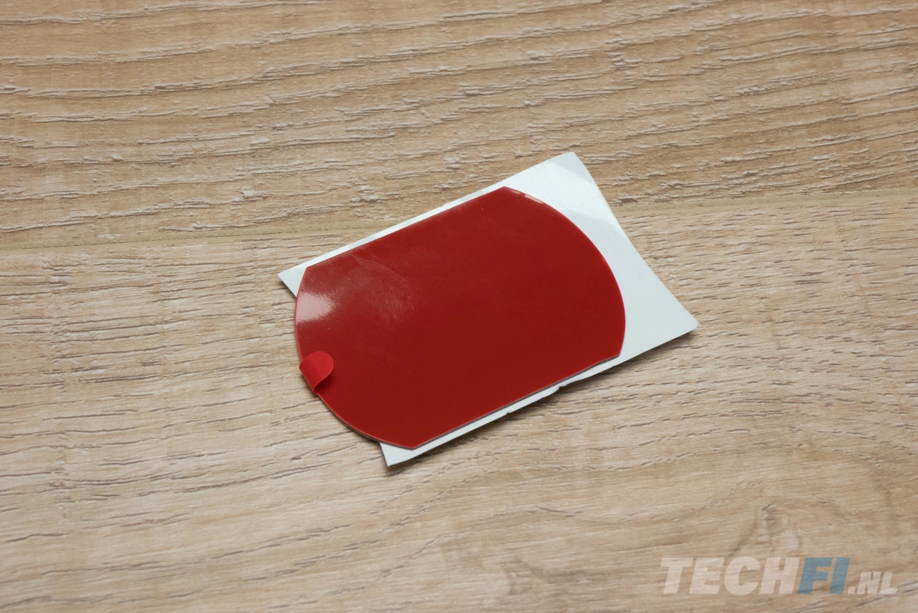 Trust Vybz Hexagon GXT902 dubbelklevende sticker voor wandbevestiging - die amper kleeft