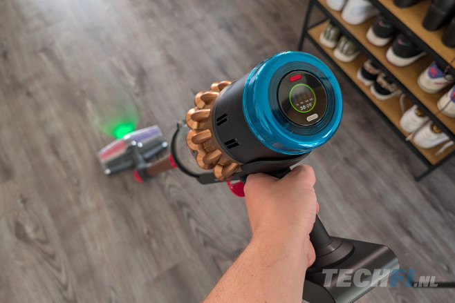 De Dyson V16 Piston Animal heeft een bekend voorkomen voor wie de V15 Detect en de Gen5 Detect kent, maar komt met een aantal handige verbeteringen.&nbsp;