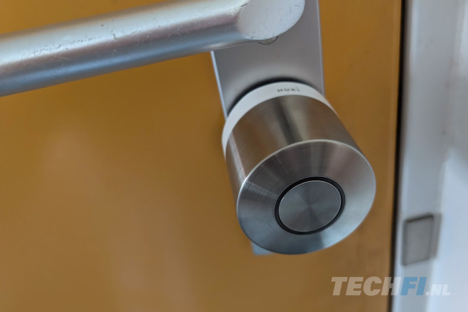 De Nuki Smart Lock Ultra is een compacter alternatief voor de Nuki Smart Lock Pro en wordt geleverd compleet met veiligheidscilinder. 