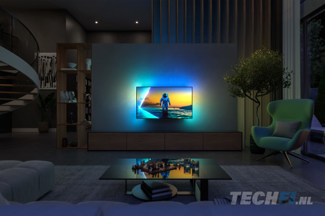 De Philips OLED810 heeft een net wat andere voet, maar de verbeteringen vergeleken met de voorloper OLED809 zitten vooral in nog betere beeldkalibratie en een paar nuttige extra features.