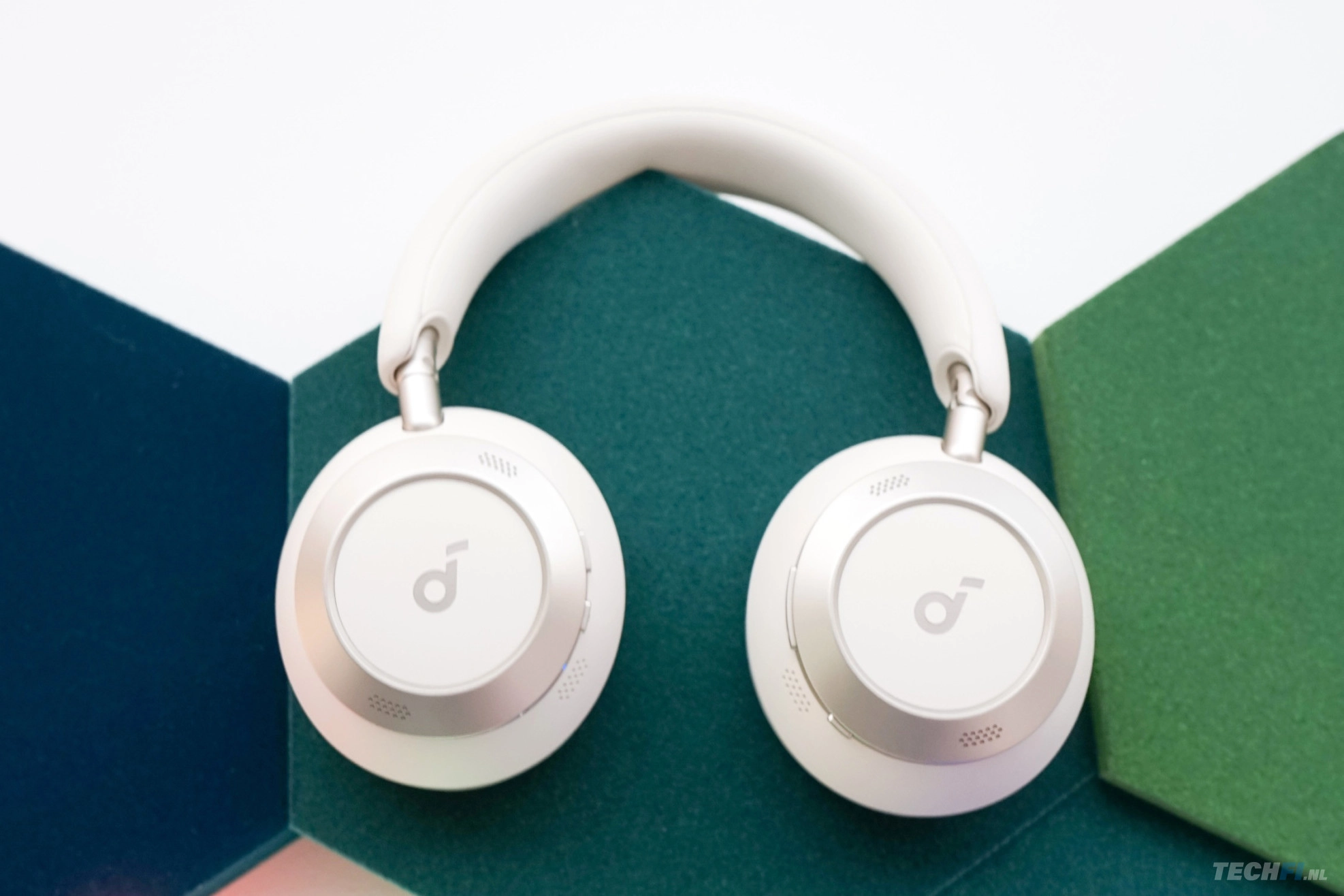 Soundcore Space One Pro review: uitstekende ruisonderdrukking | TechFi