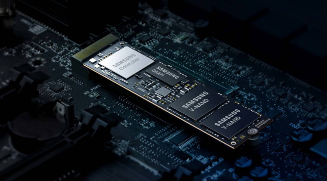 De 9e generatie Samsung 3D V-NAND moet goedkopere, grotere SSD&#39;s mogelijk maken. Ook de snelheid daarvan zal naar verwachting toenemen. 