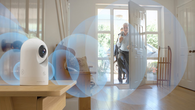 Deze Foscam camera herkent mensen en huisdieren, en detecteert ze met radar!
