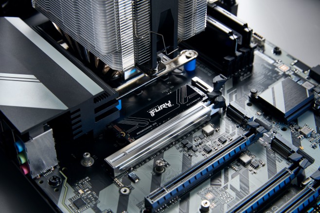 De 8TB-versie van de Kingston FURY Renegade G5 SSD belooft niet alleen zeer hoge snelheid, maar ook een enorme opslagcapaciteit.