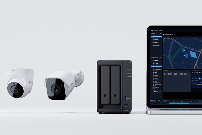 Met Synology Surveillance Station kan je je beveiligingscamera&#39;s in één omgeving beheren, of ze nu van Synology of een ander merk zijn.