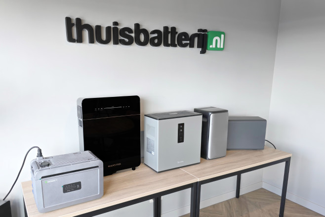 Zo bespaar je slim met een plug-in thuisbatterij (sponsored)