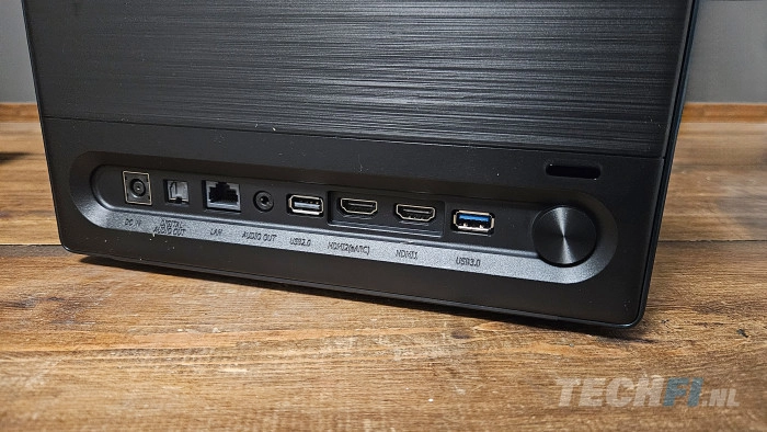 Hisense C1 aansluitingen