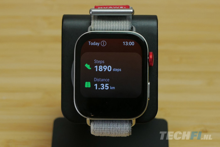 Huawei Watch Fit 3 - stappenteller detail