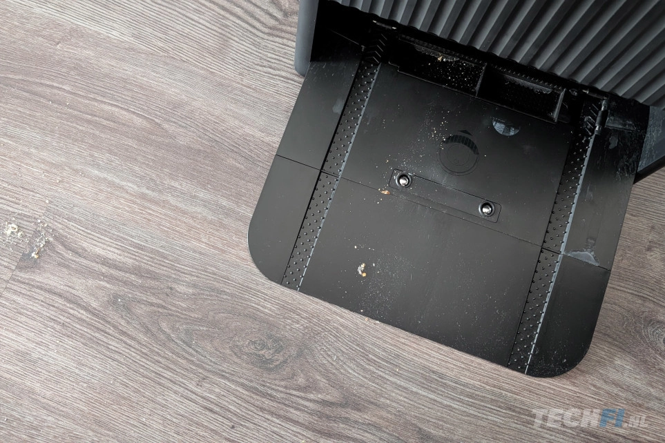 IRobot Roomba Combo 10 Max basisstation: overal kruimels
