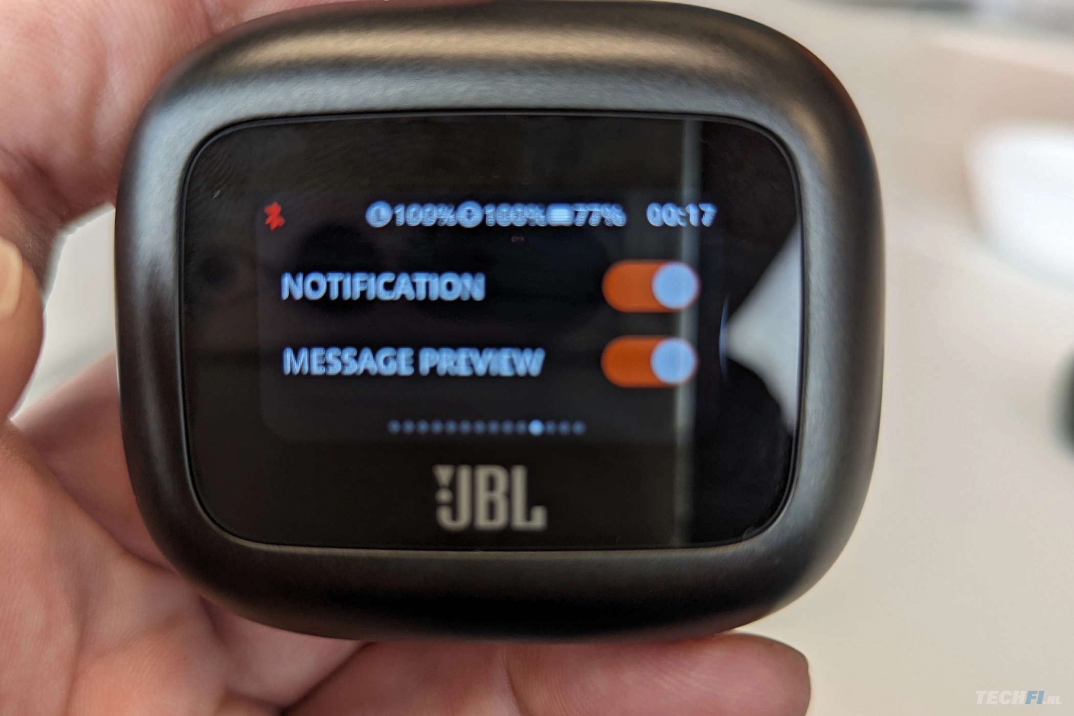 JBL Live Beam 3 smart case