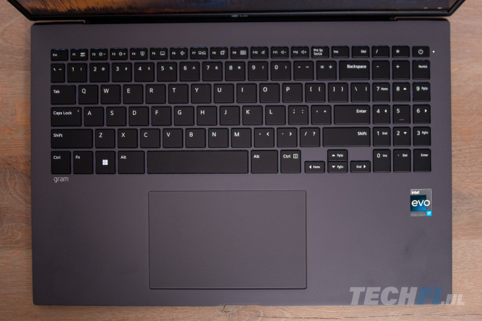 LG Gram 16 toetsenbord en touchpad